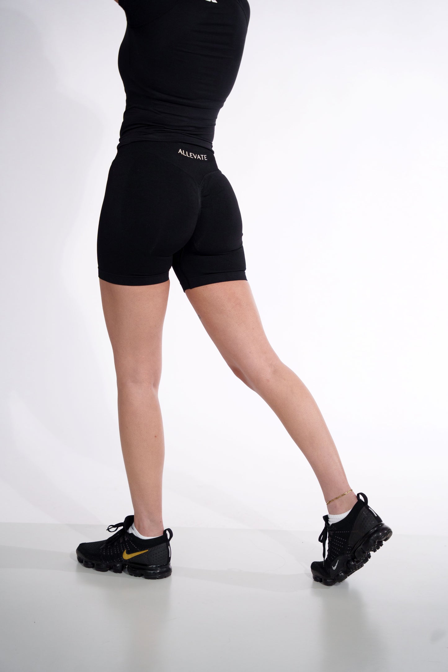Sculpt Shorts | 4"